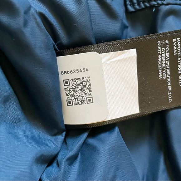 The North Face Men’s 1996 Retro Nuptse Vest - Picture 8 of 11